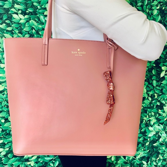 kate spade Handbags - Kate Spade Tote WKRU5670 Seton Drive Karla Peony